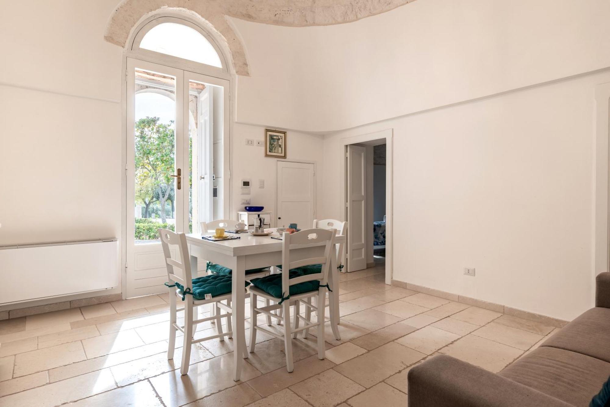 Trullo Degli Anelli In Masseria Cisternino Exteriér fotografie